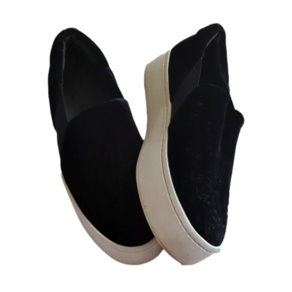 Vince Women's Black Suede Warren Fashion Platform Sneaker Shoe Size